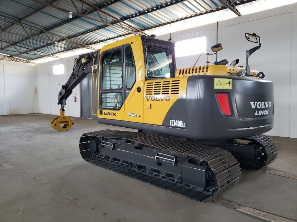 Millenium Madeiras Garra Volvo